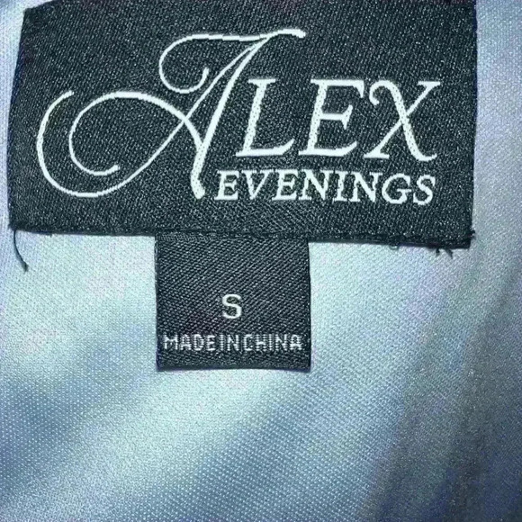 Alex Evenings Size small blue floral pattern asymmetrical layered top - Picture 6 of 7